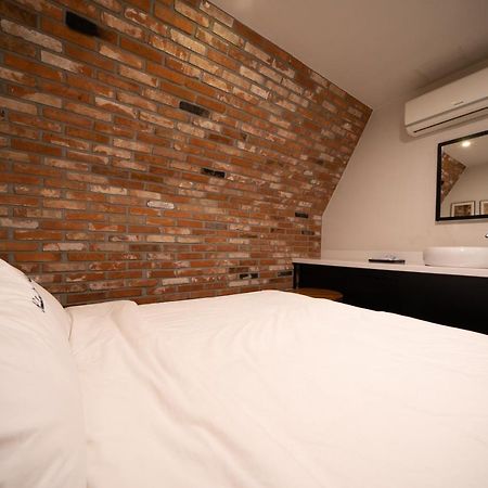 No25 Hotel Yeonsan Busan Exteriör bild