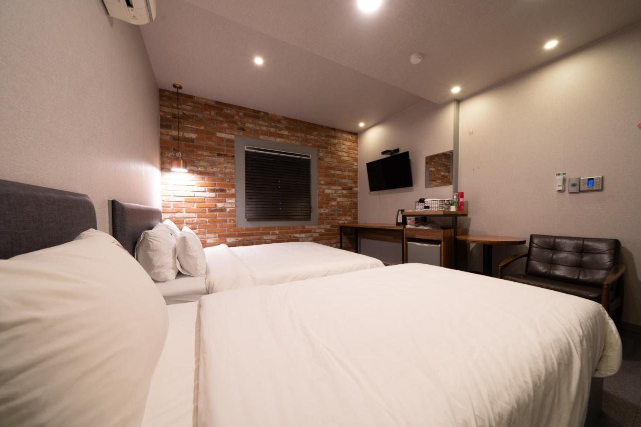No25 Hotel Yeonsan Busan Exteriör bild