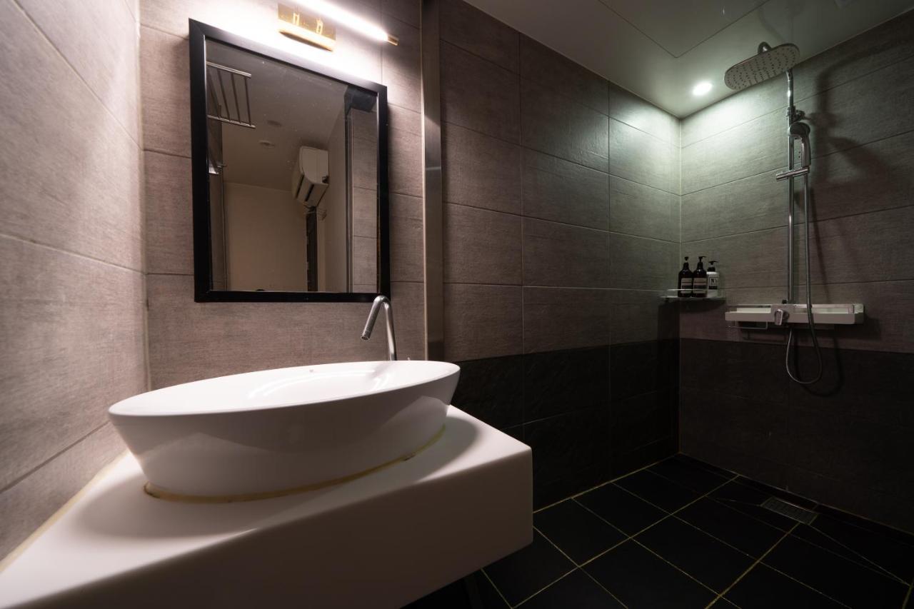 No25 Hotel Yeonsan Busan Exteriör bild